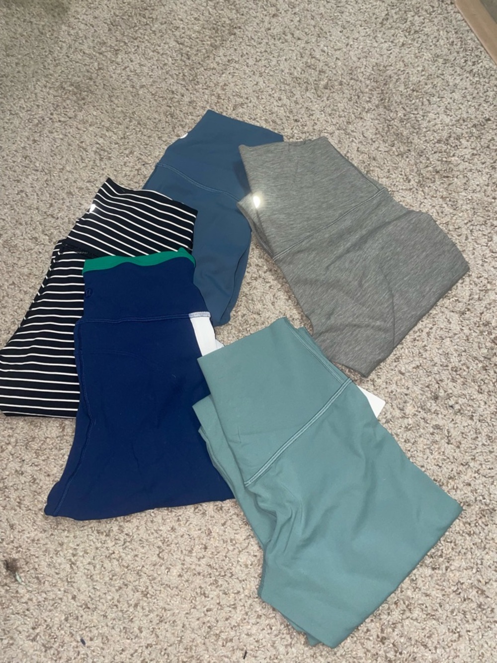Lululemon Legging Bundle - 5 Pairs size 4